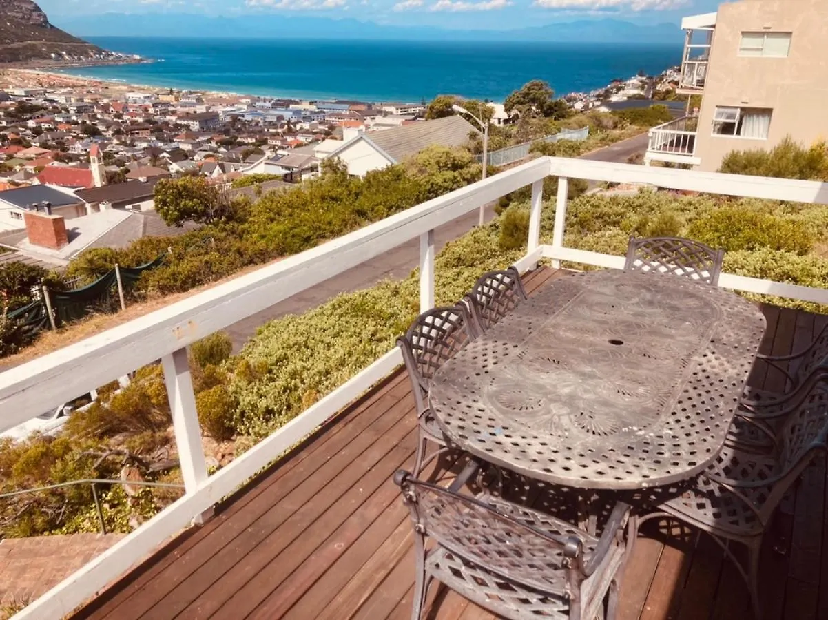 Two Oceans Artist'S Home. Fish Hoek South Africa